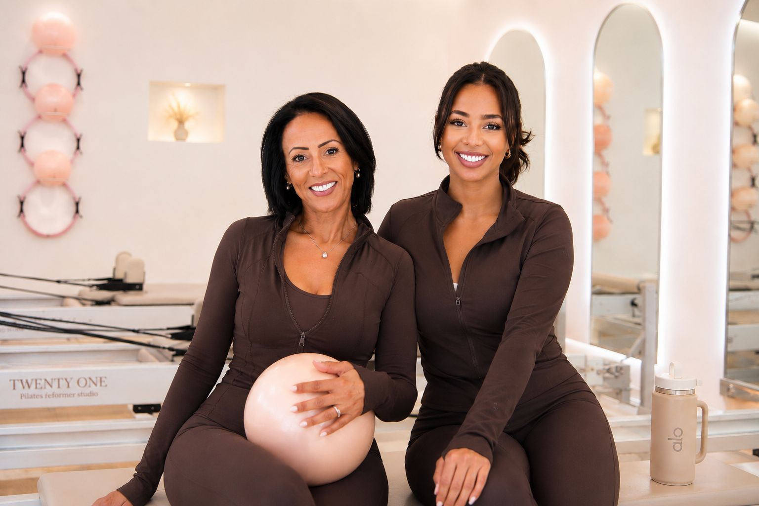 Btissam & Samira
